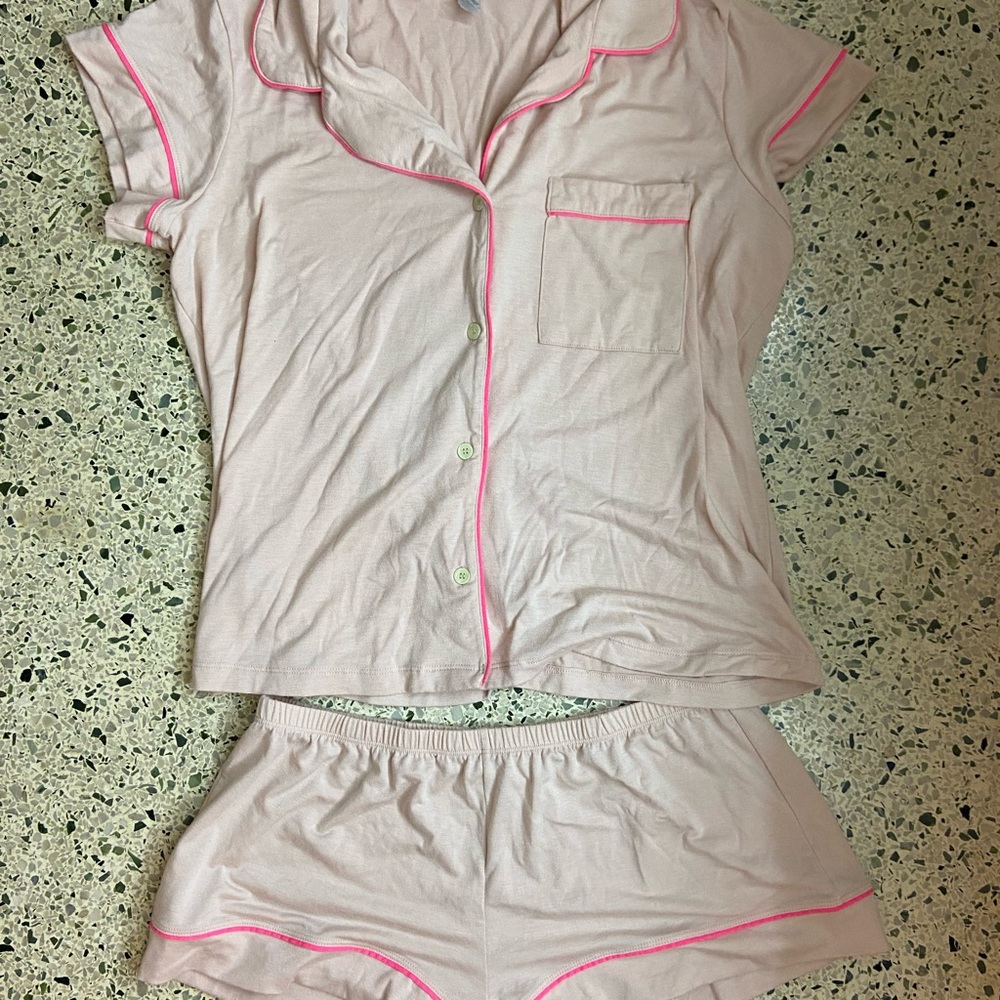 Eberjey pajamas size large